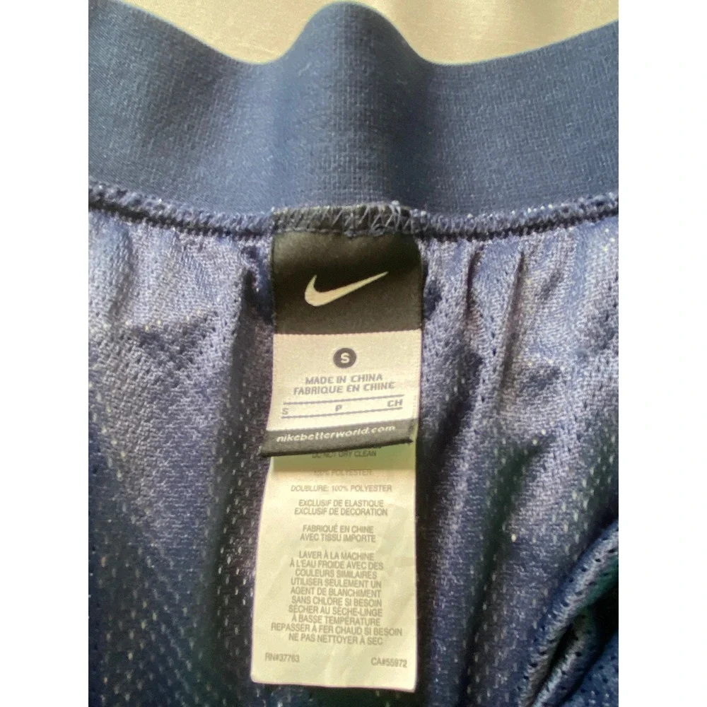 Nike Mens Swim Trunks Board Shorts Blue Green Geometric Stripe Size Small